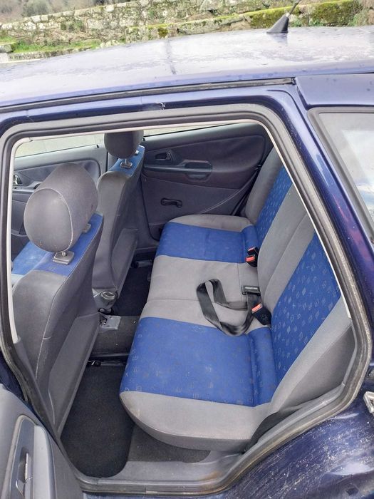 Seat ibiza 1.0 de 2001