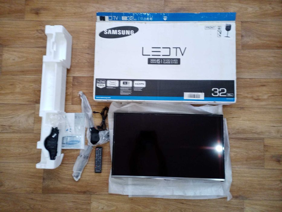 32" (81 см) LED-телевизор Samsung UE32J5100