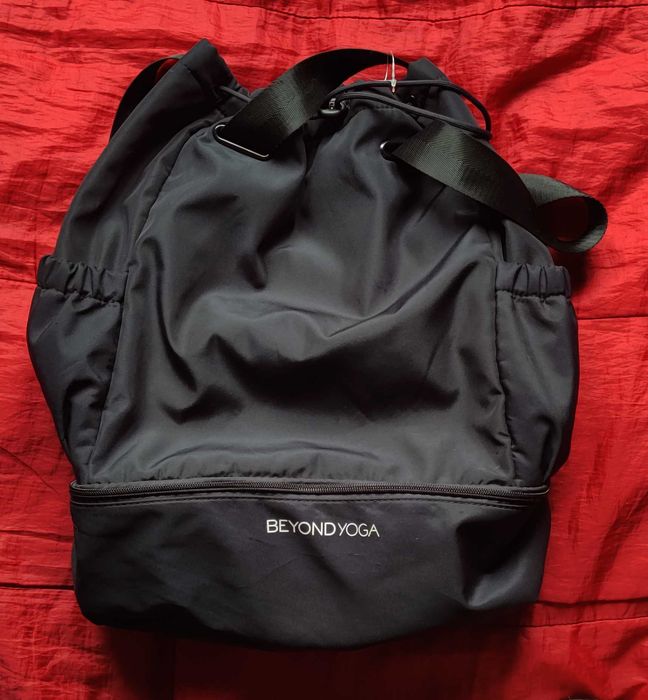 Рюкзак Beyond Yoga Sleek Black
