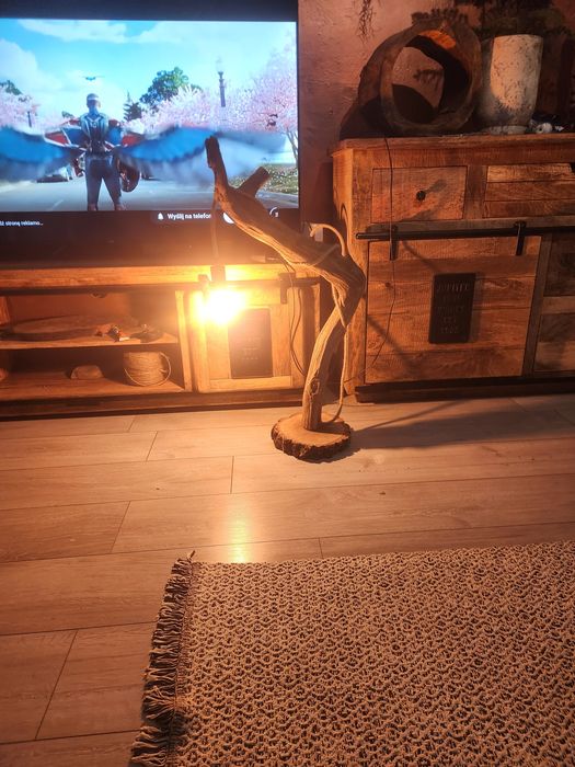 Lampa stojąca  mała
