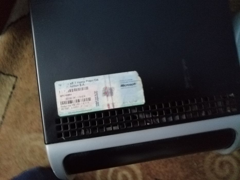 Komputer stacjonarny 500gb dysk +monitor  lg 19 cali +głośniki