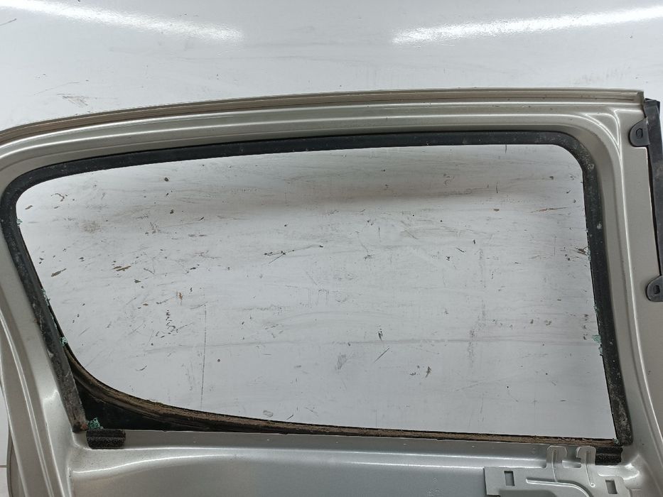 Porta Traseira Esquerda - PEUGEOT 308 I (4A_, 4C_) | 07 - 16