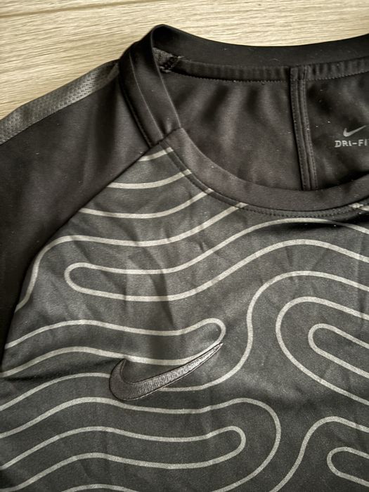 Футболка Nike DRI-FIT оригінал "L"