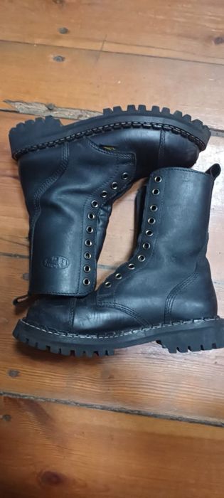 Sprzedam buty męskie