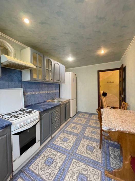 Продам 3-кімнатну квартиру на Пацаєва