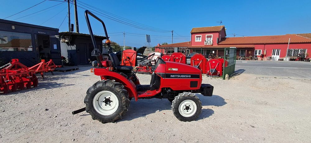 Tractor/Trator Mitsubishi MT 190D