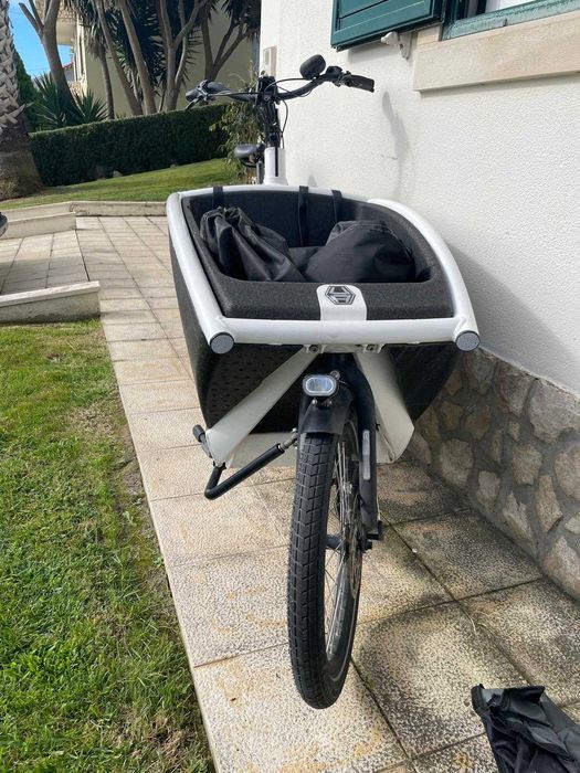 Urban Arrow Family Cargo Bike / bicicleta de carga