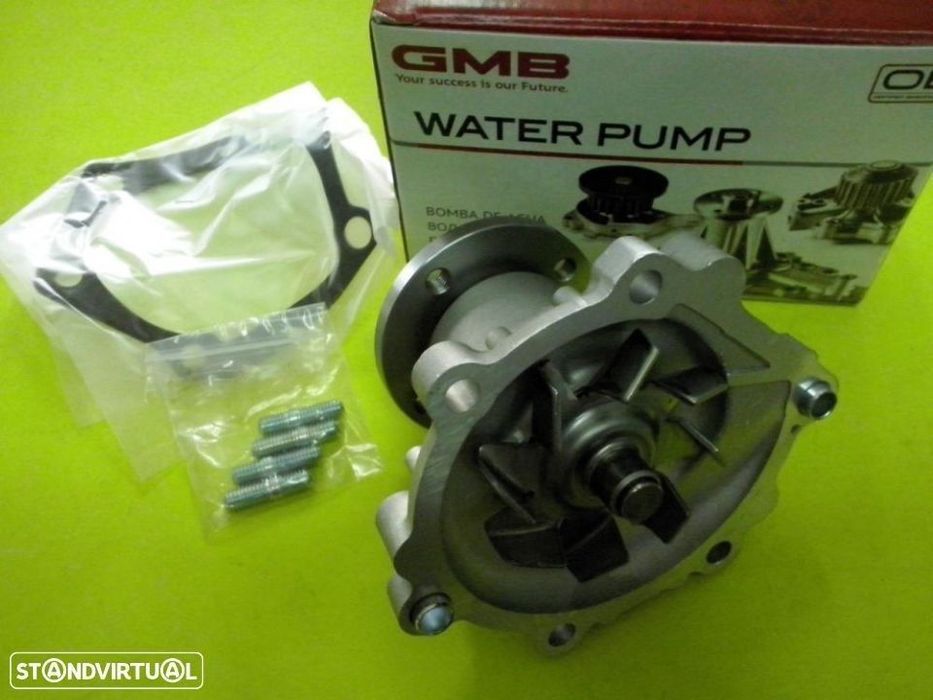 Bomba de água Toyota Hiace Hilux Dyna 2L 3L (Nova)