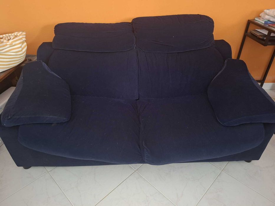 Sofá 2 lugares em veludo