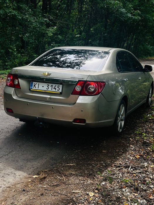 Автомобіль Шевроле