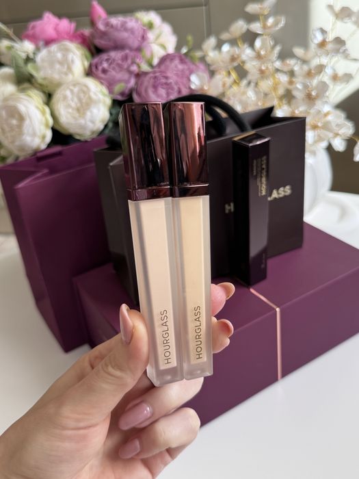Консилер Hourglass Vanish airbrush concealer