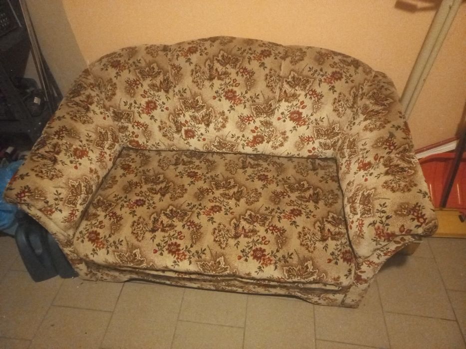 Oddam za darmo sofę