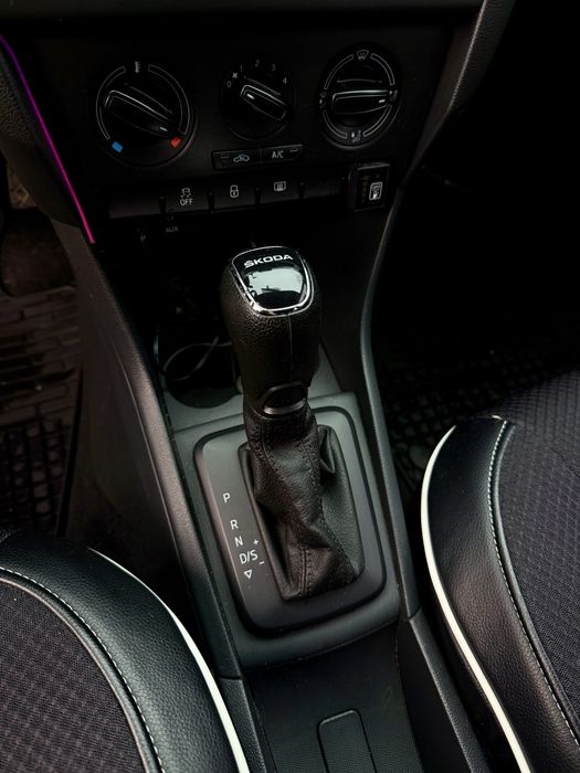 Skoda rapid 2016