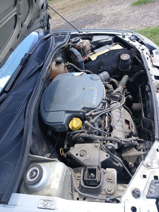 Renault Clio 2001