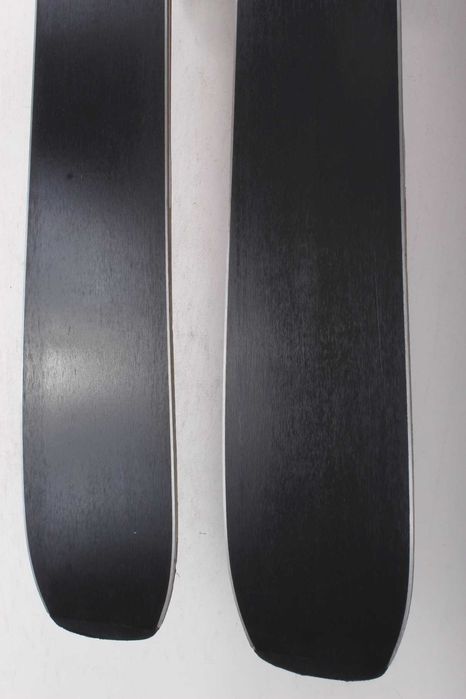Narty Atomic Maven 86 147 cm + M 10 GW Allmountain 2023 - 201