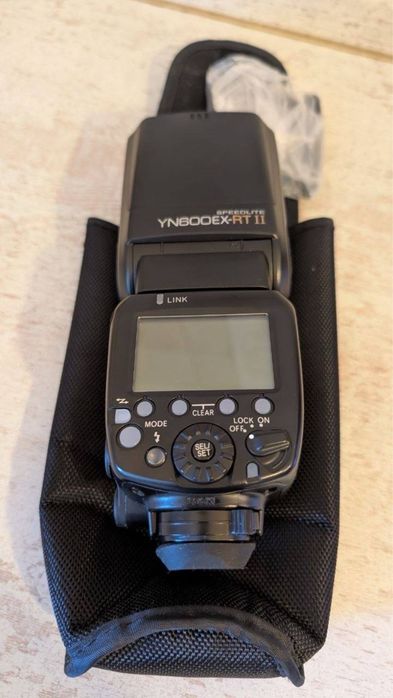 Canon EOS 750D + EF-S 18–135 mm