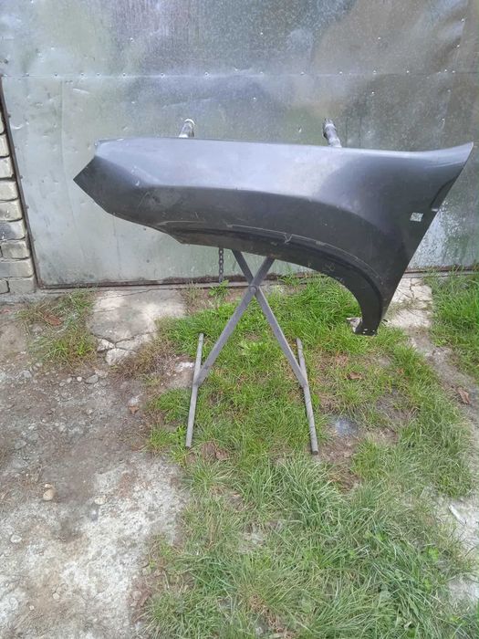 Крило переднє ліве дастер