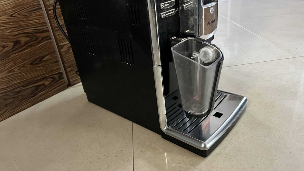 Ekspres PHILIPS 5300 LatteGo EP5330