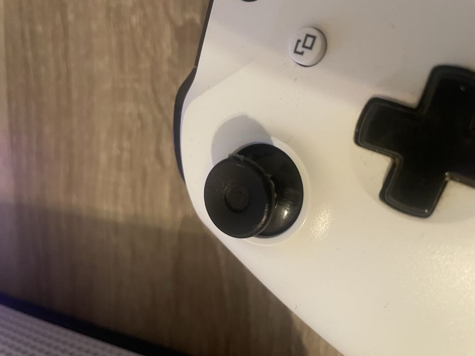 Xbox one s 512 гб є торг