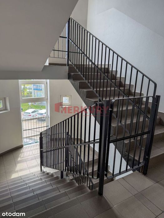 Krzyki | Balkon | Cisza i zieleń | do odnowienia
