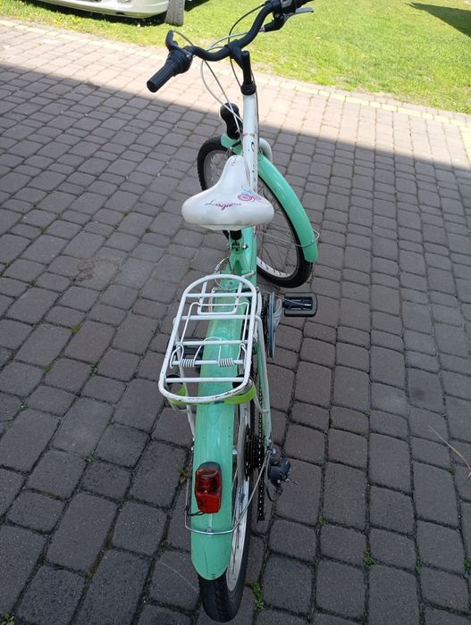 Bardzo ładny rower dla dziewczynki