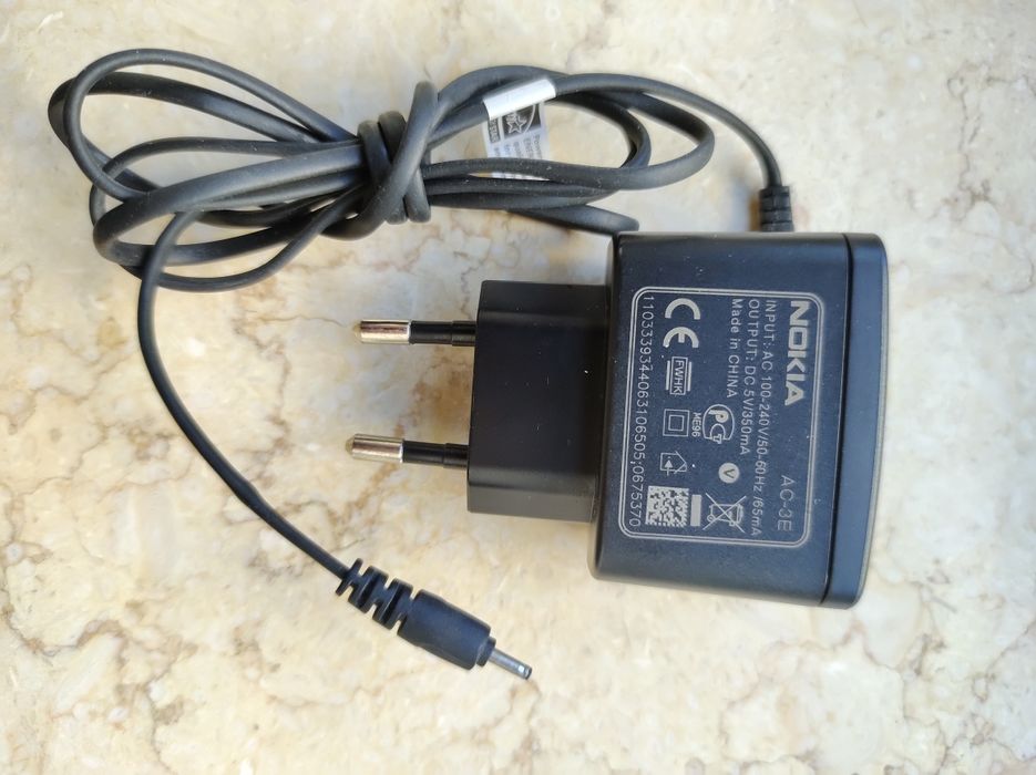 Transformadores/Cabos e Nokia, Sony e Kensington