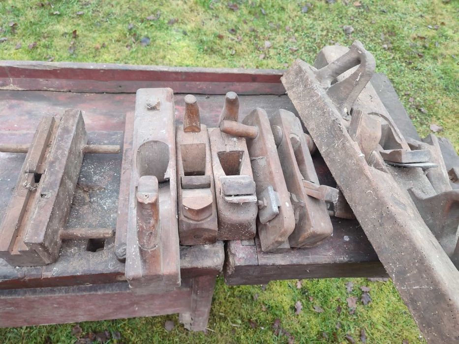 Drewniany warsztat stolarski