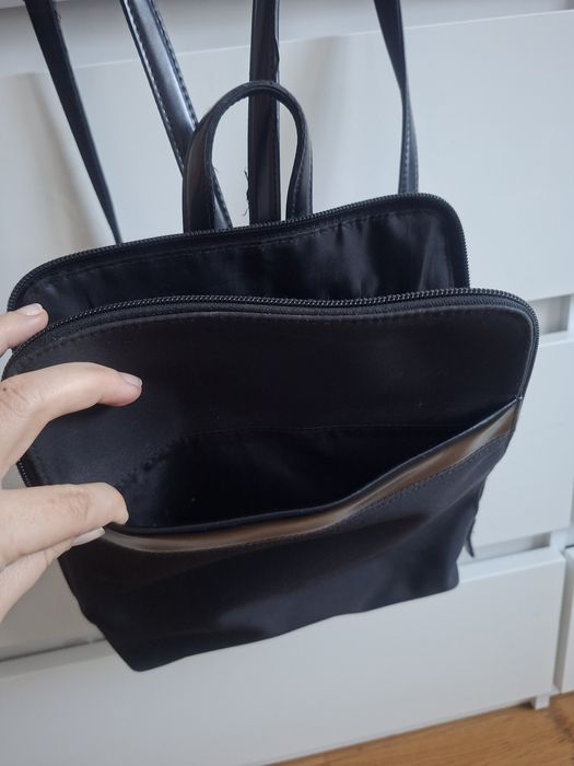 Czarny plecak Marks & Spencer – stan bardzo dobry