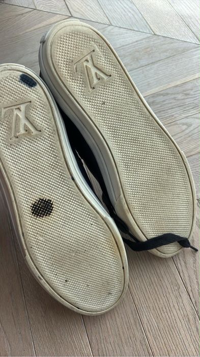 Oryginalne snekersy  Louis Vuitton