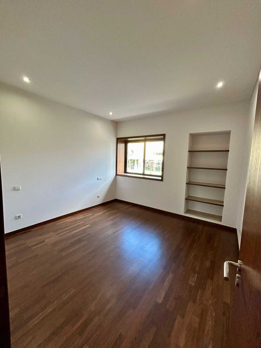 Apartamento T3 com garagem em Paços de Ferreira