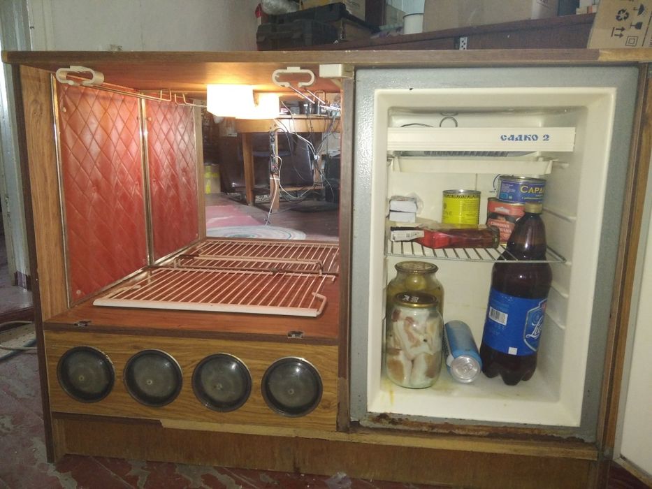 Продам бар холодильник