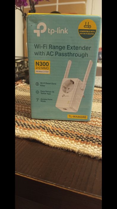 Extensor de Sinal Wi-Fi TP-Link (Com tomada integrada) – Como Novo