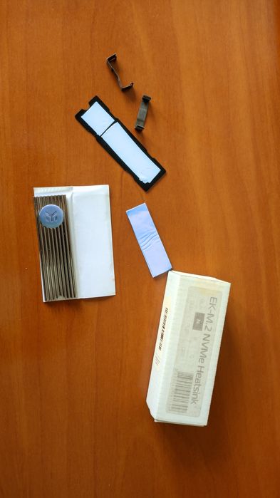 M.2 NVMe SSD Heat Sink64171291758339121