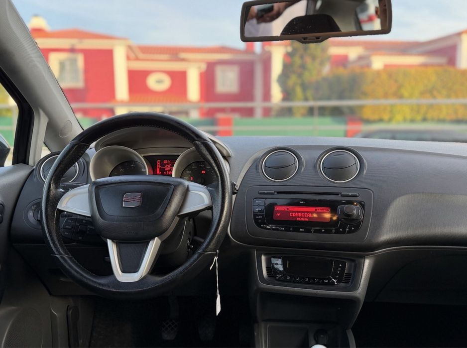 SEAT Ibiza — fotografia 7