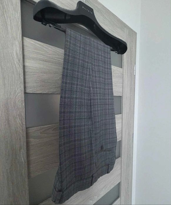 Garnitur męski Vistula w kratę super slim