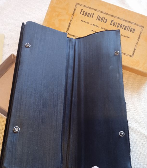 Сумочка клатч из бархата