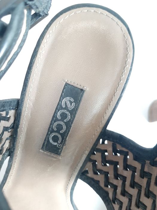 Sandały damskie Ecco 38 Długość 25cm Skóra Wesele