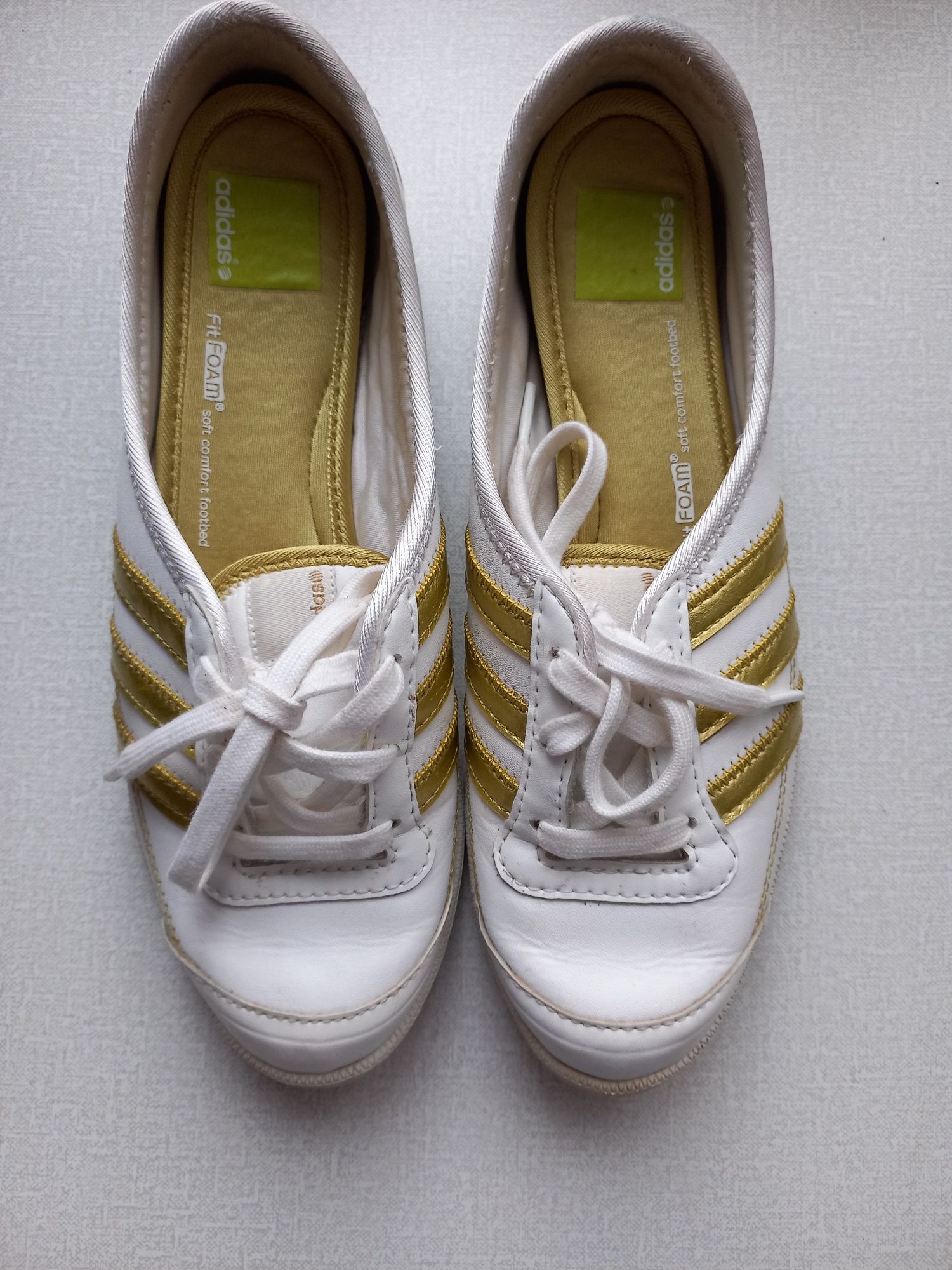 990 Olx