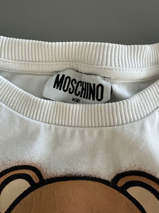 Moschino дівчинці 5-6 років