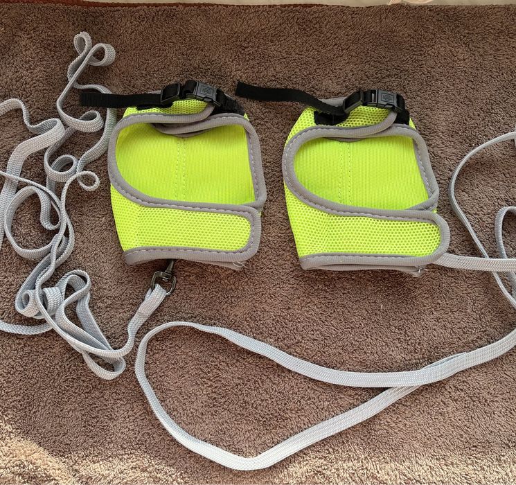 Одяг для котиків та собачок