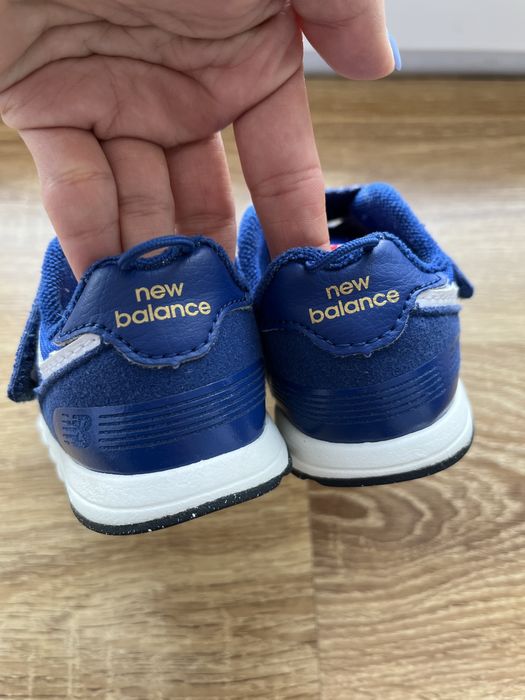 New Balance rozm. 21