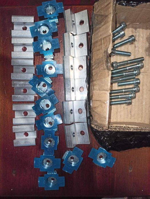 Кріплення кінцеве крайнє для сонячних панелей - 30 / 35 / 40 панелі