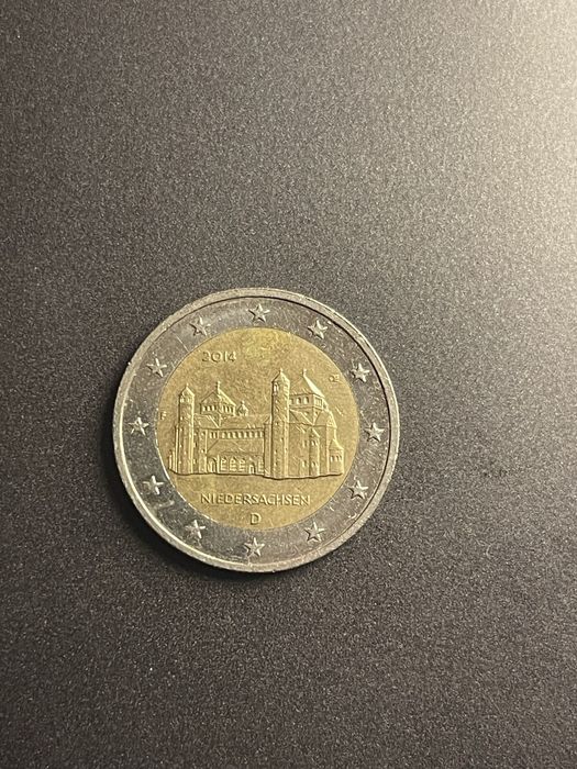 Varias mordas de 2 euros