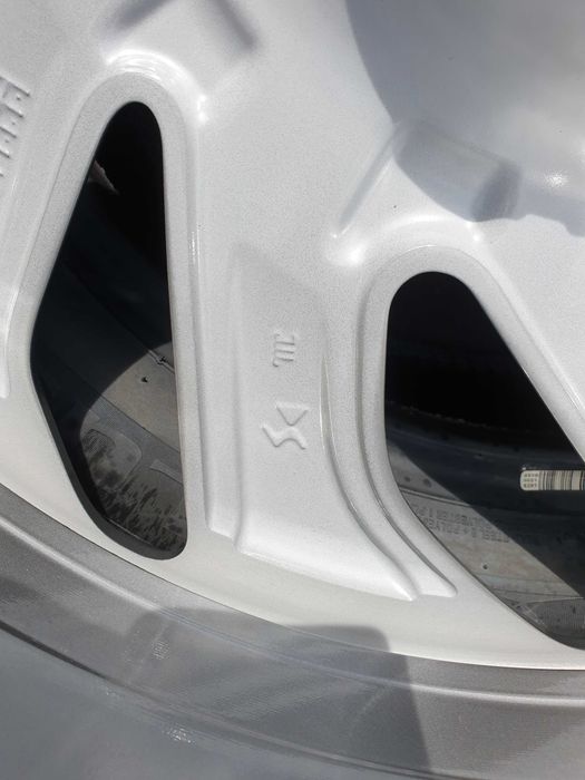 Felgi aluminiowe Ds 5x108 7,5j et38 Ford Volvo Peugeot Citroen itp.