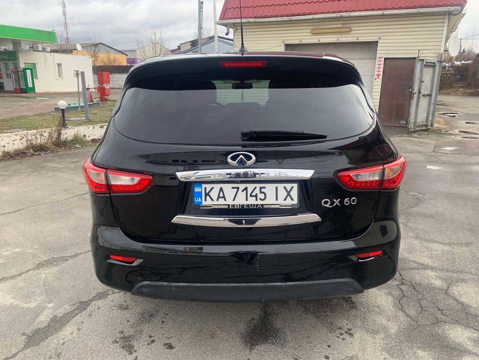 Продам сімейний  Infiniti QX60