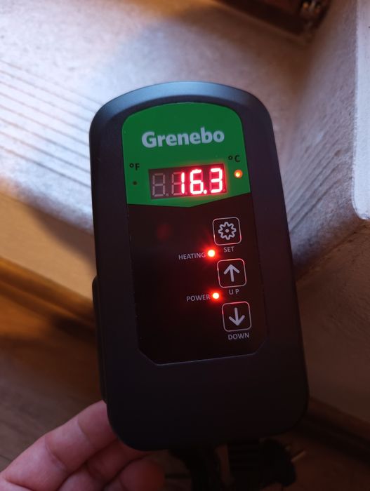 Grenebo mata do podgrzewania gadów ,roślin