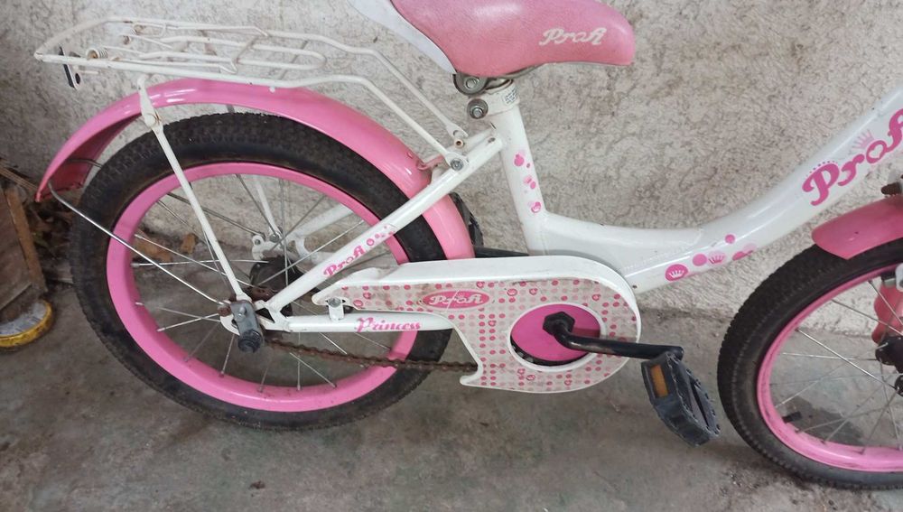 Велосипед для дівчинки