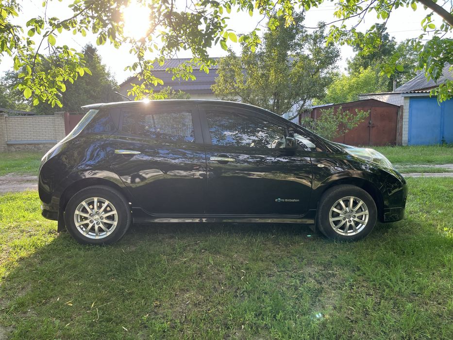 Nissan Leaf 2014