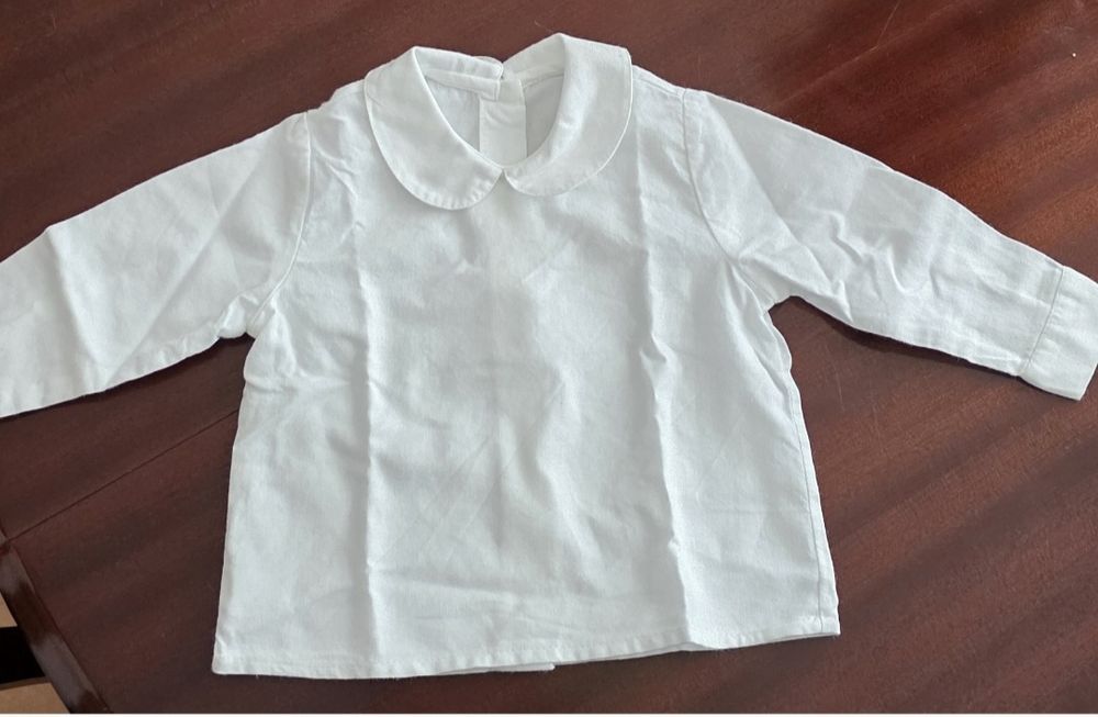 Artigo novo sem etiqueta - camisa branca - 6m - 9m - 2 anos