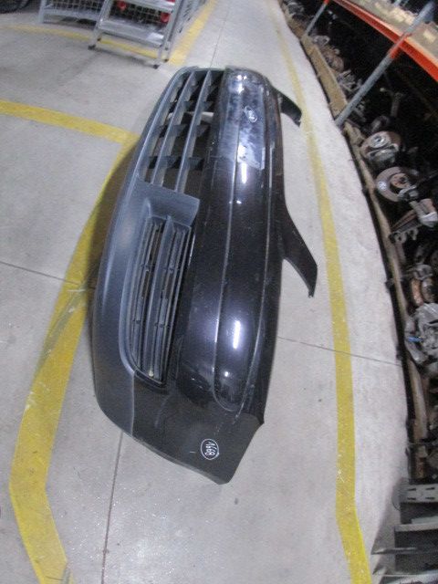 Pára-choques frente VOLKSWAGEN Touran (1T)